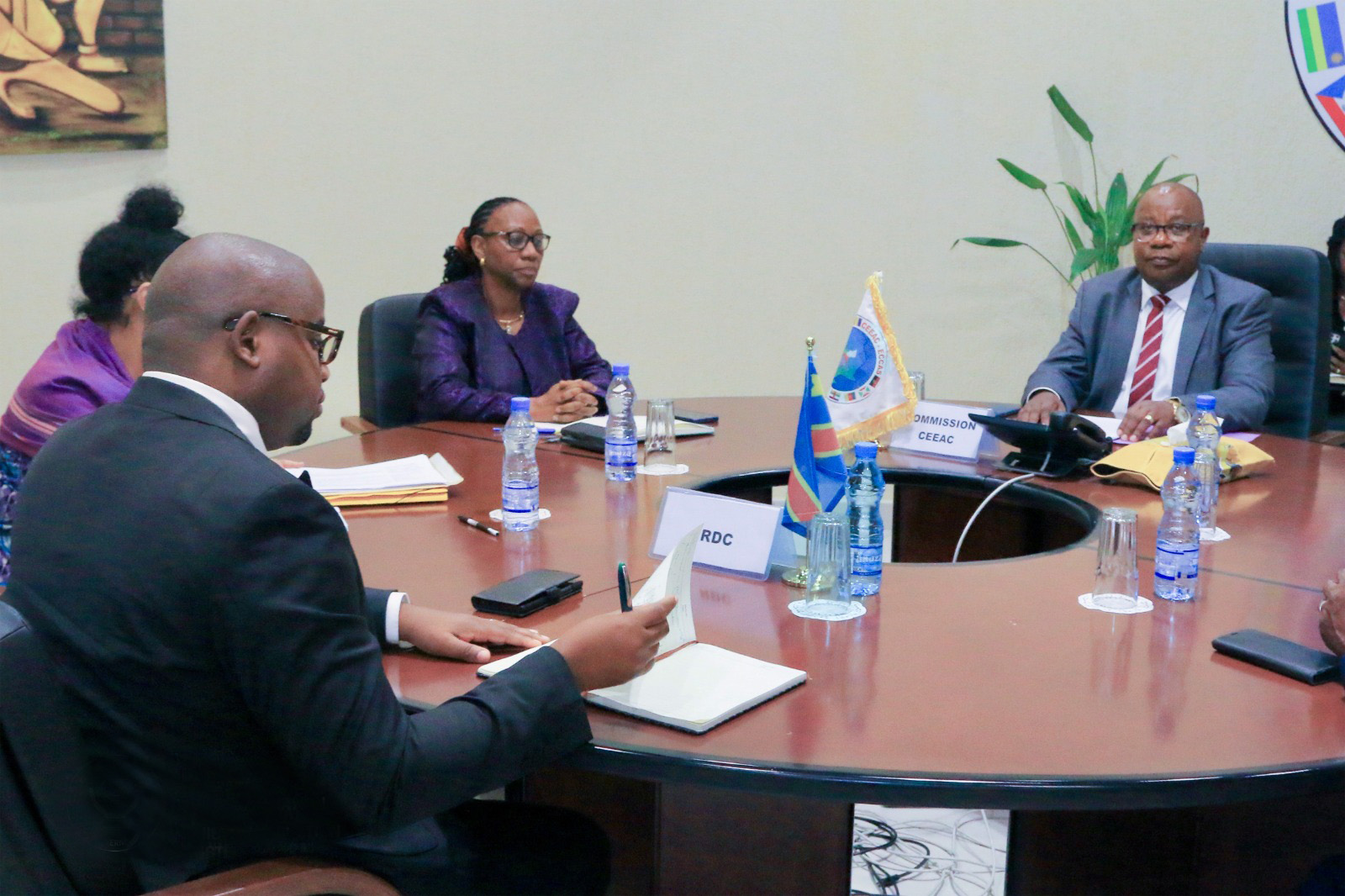 CEEAC: Visite de Courtoisie de SEM Floribert ANZULUNI OKETCHI, Ministre de l’Intégration de la RDC — 6