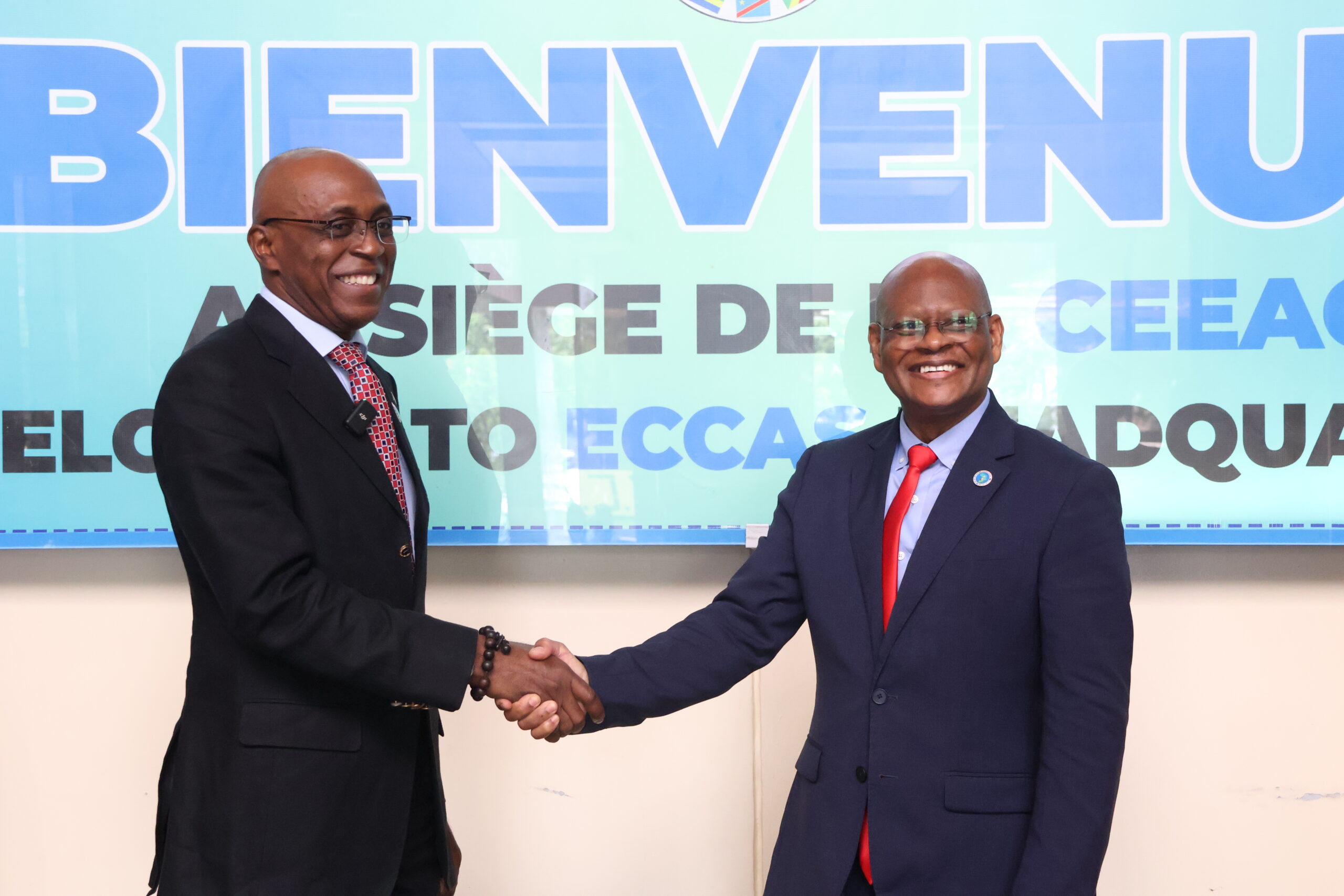 Deux nouveaux ambassadeurs accrédités auprès de la Commission de la CEEAC — 5