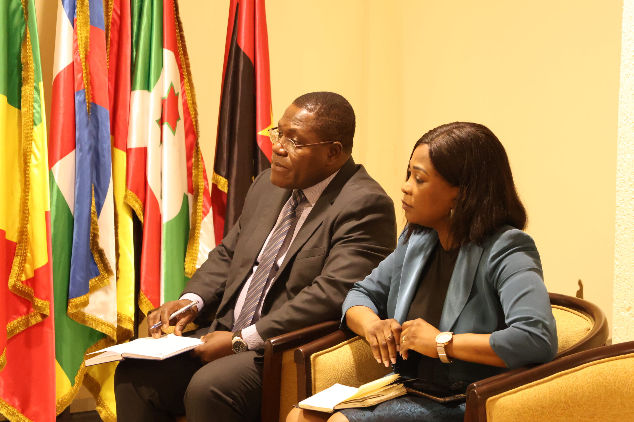Deux nouveaux ambassadeurs accrédités auprès de la Commission de la CEEAC — 8