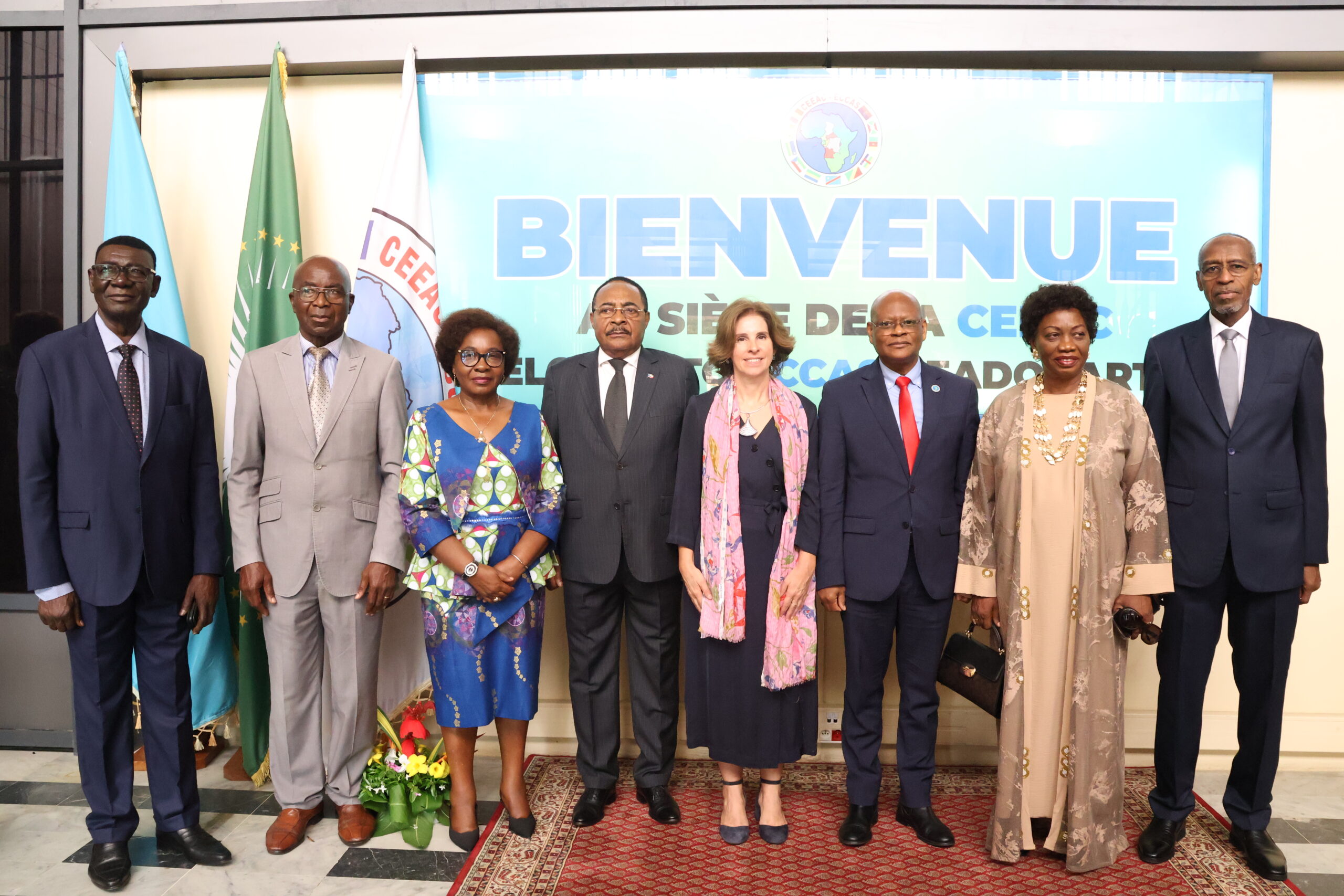 Deux nouveaux ambassadeurs accrédités auprès de la Commission de la CEEAC — 13