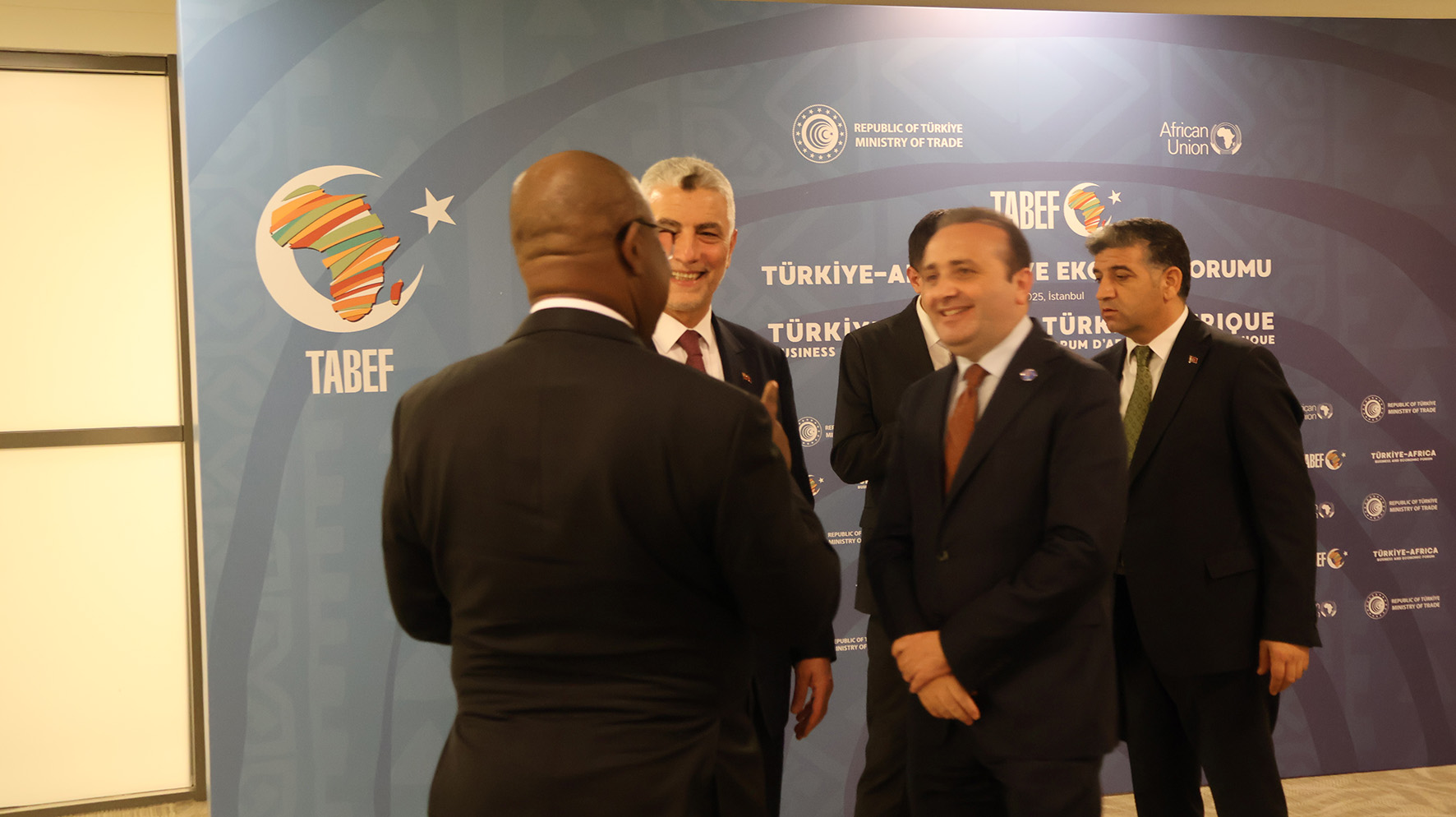La CEEAC au 5ème Forum Economique TURQUIE – AFRIQUE — 12