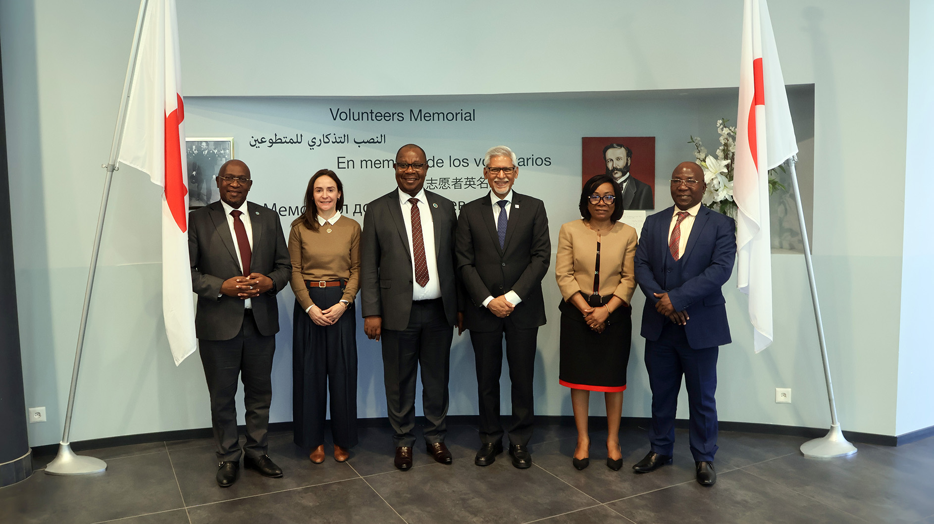 La Délégation de la CEEAC au Palais des Nations et à l’Audience avec le Secrétaire Général de la FICR — 1