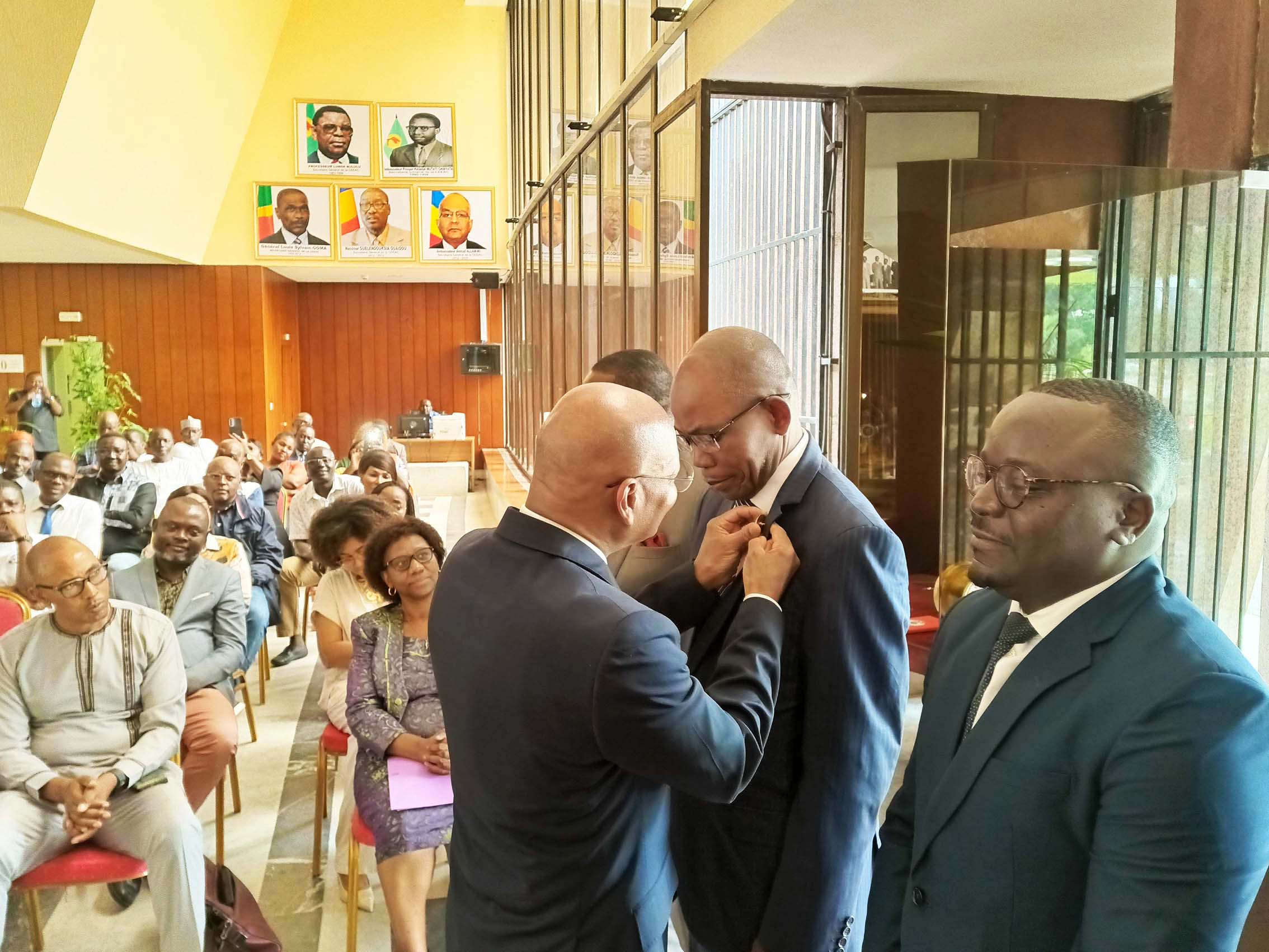 PRESTATION DE SERMENT DES NOUVEAUX PROMUS — 10