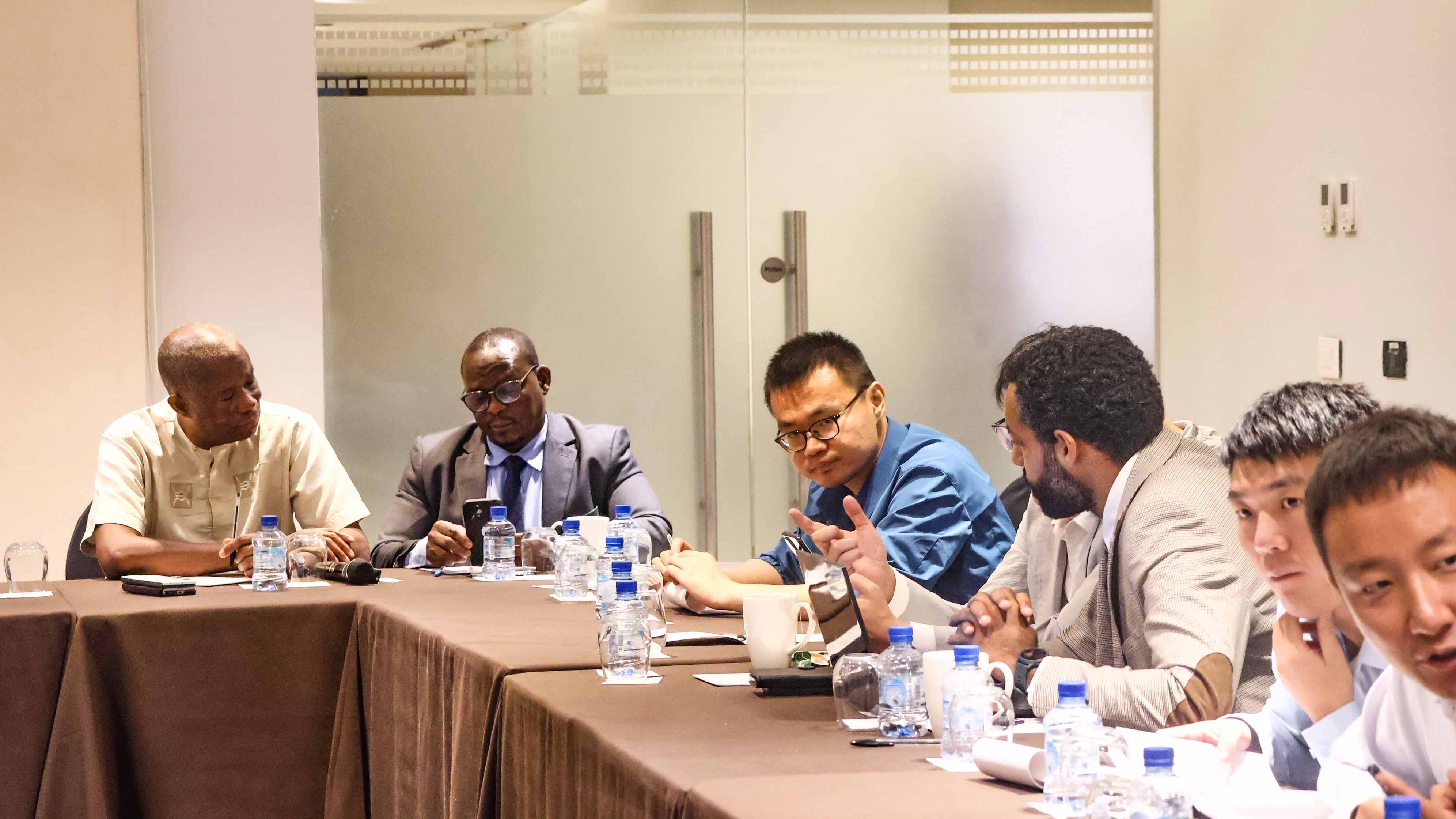 Projet de construction du Pont route-rail sur le Fleuve Congo entre les villes de Brazzaville et de Kinshasa