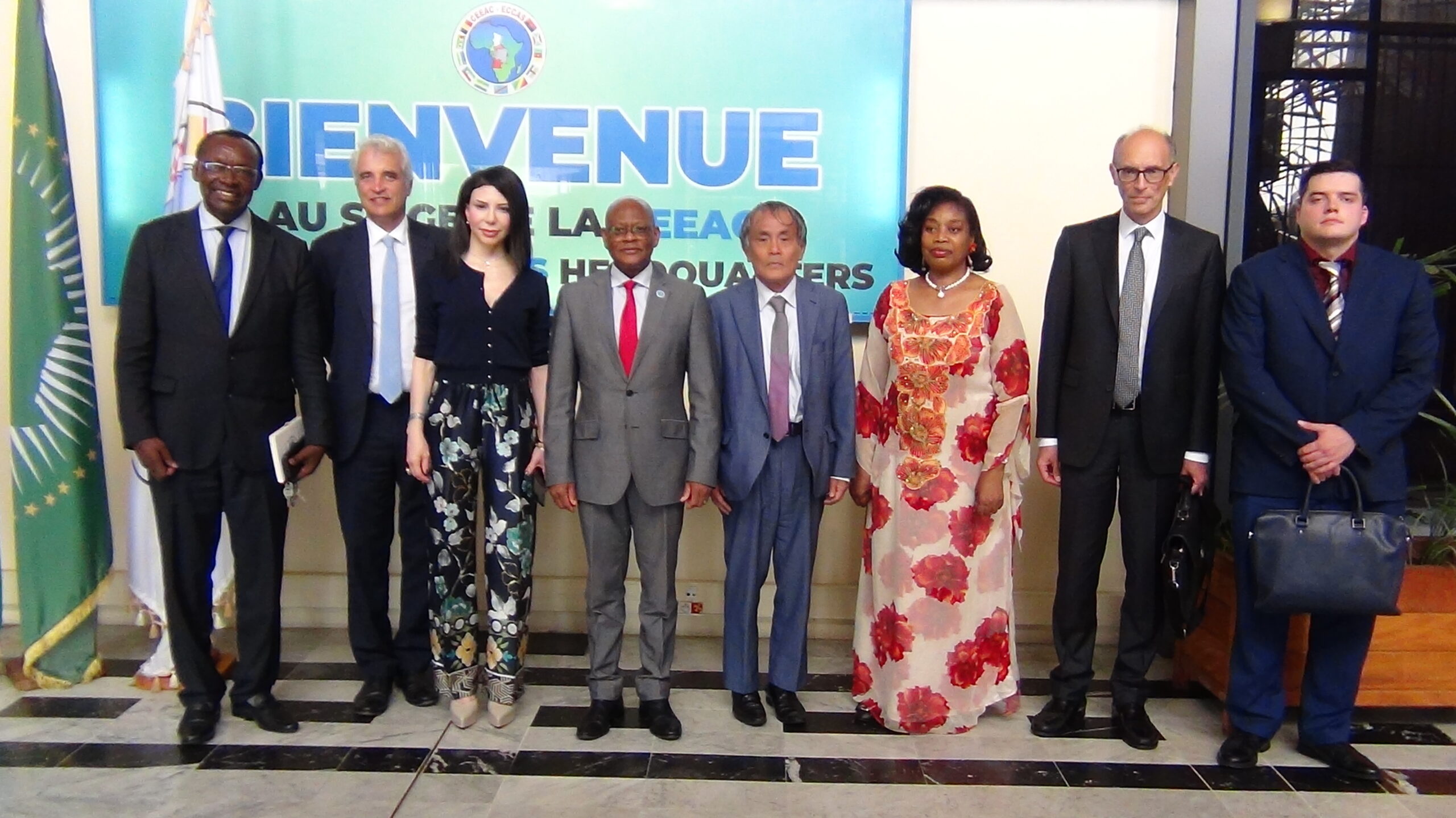 RESTITUTION DES CONCLUSIONS DE LA XXIVè SESSION ORDINAIRE DE LA CCEG AUX AMBASSADEURS ACCREDITES AUPRES DE LA CEEAC — 1